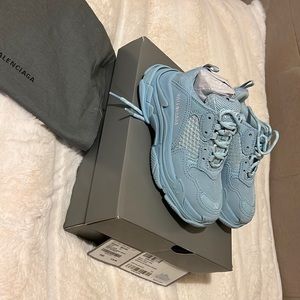 Balenciaga Triple S